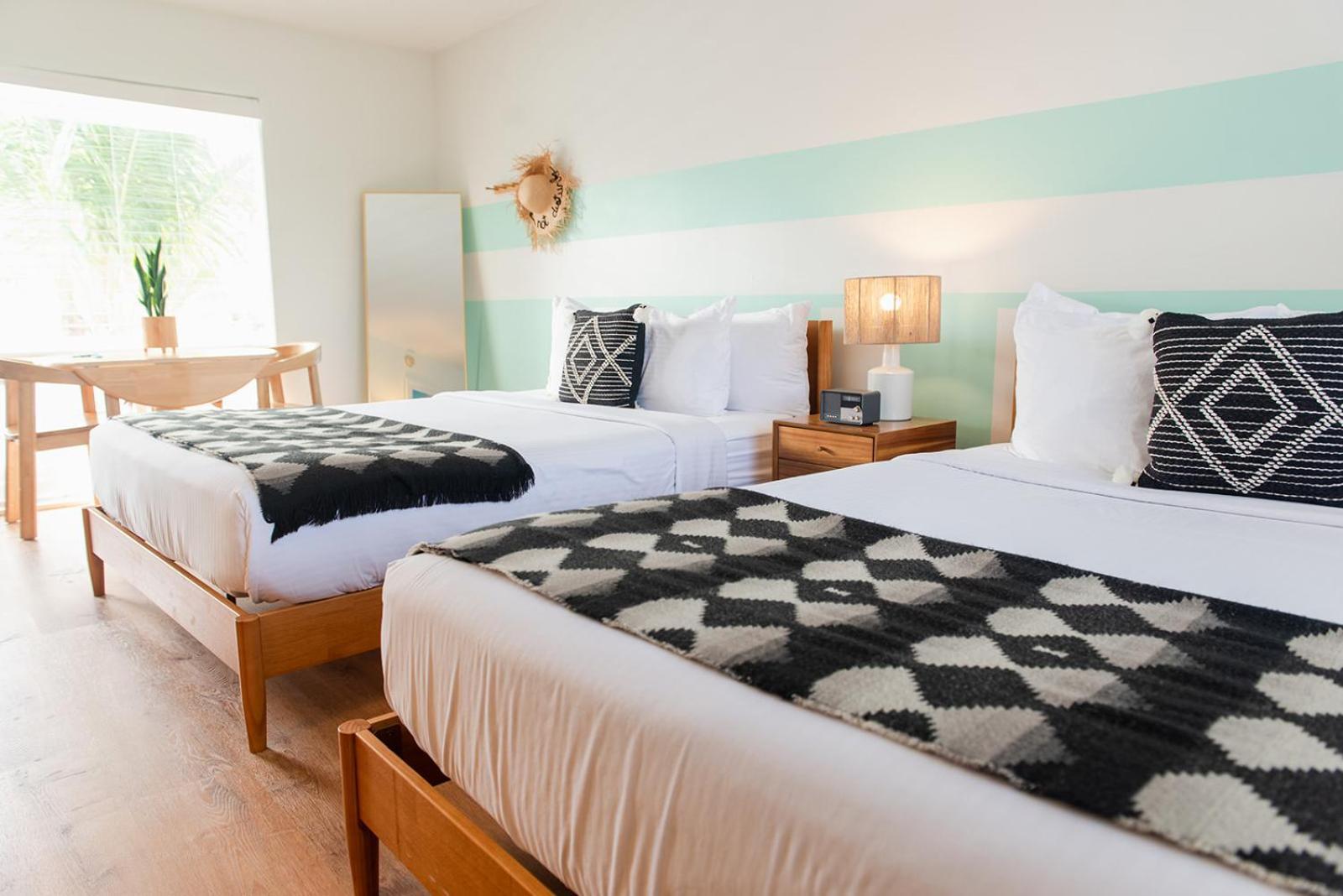 Seaspray Surf Lodge Веро Бийч Екстериор снимка