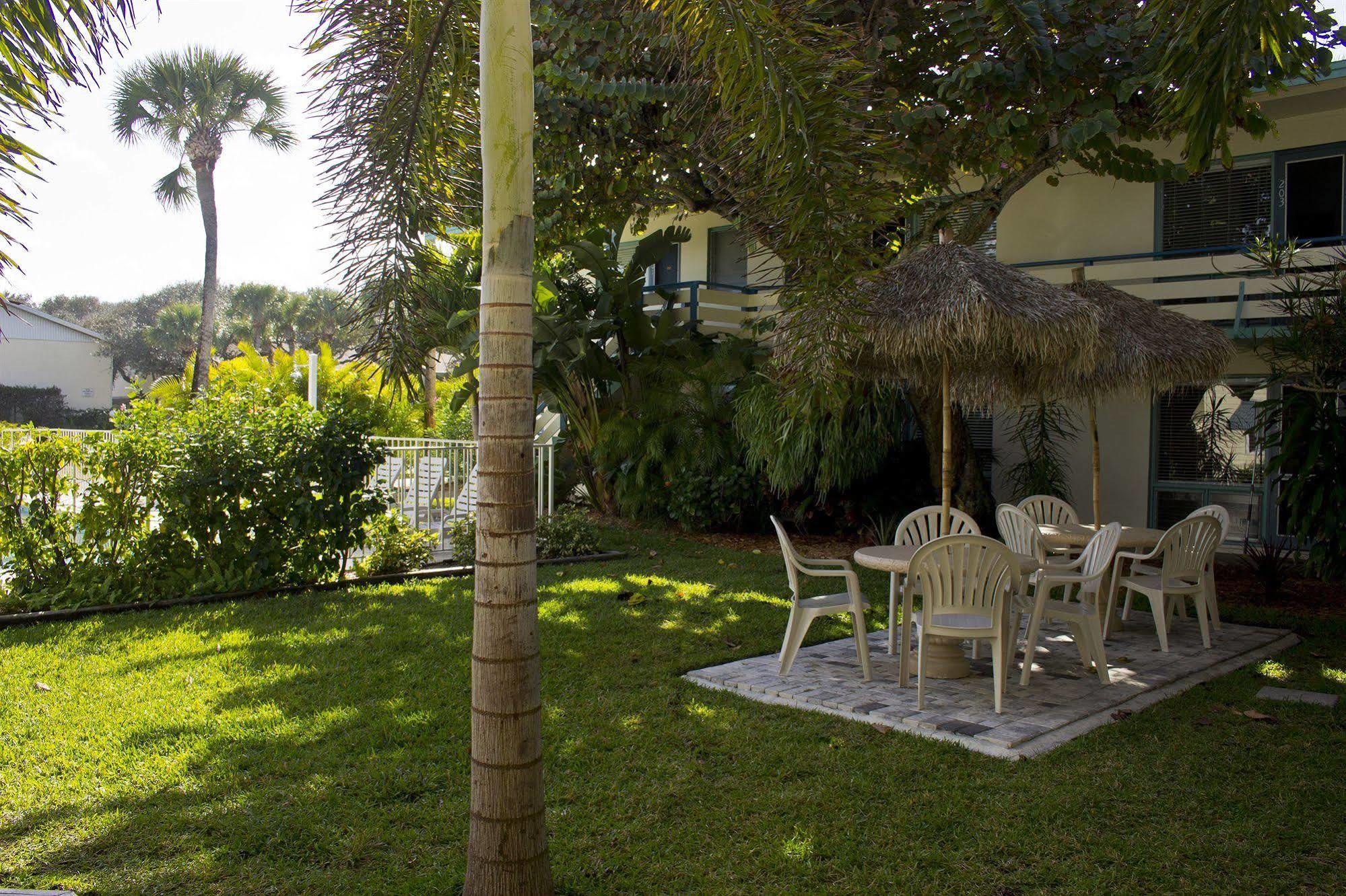 Seaspray Surf Lodge Веро Бийч Екстериор снимка
